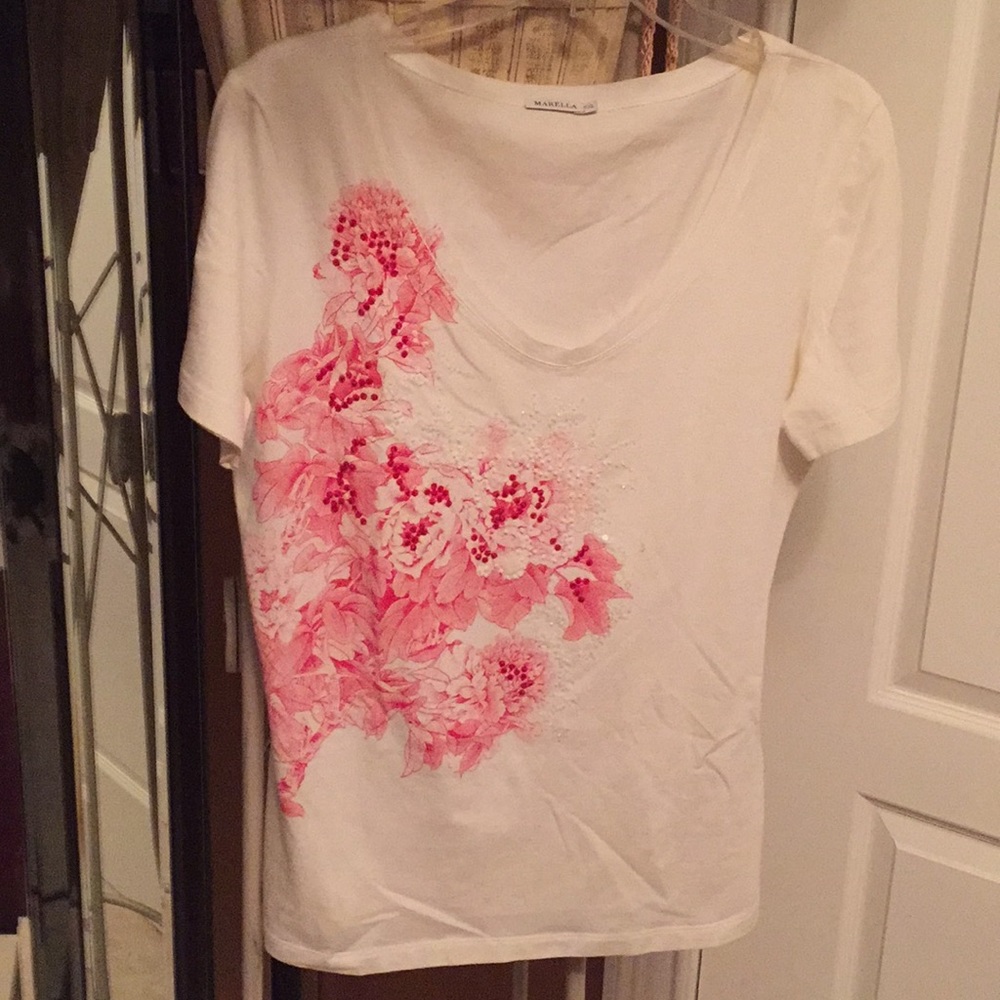 T SHIRT